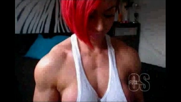 Muscular Redhead Babe Brooke Black Topless Cam Show